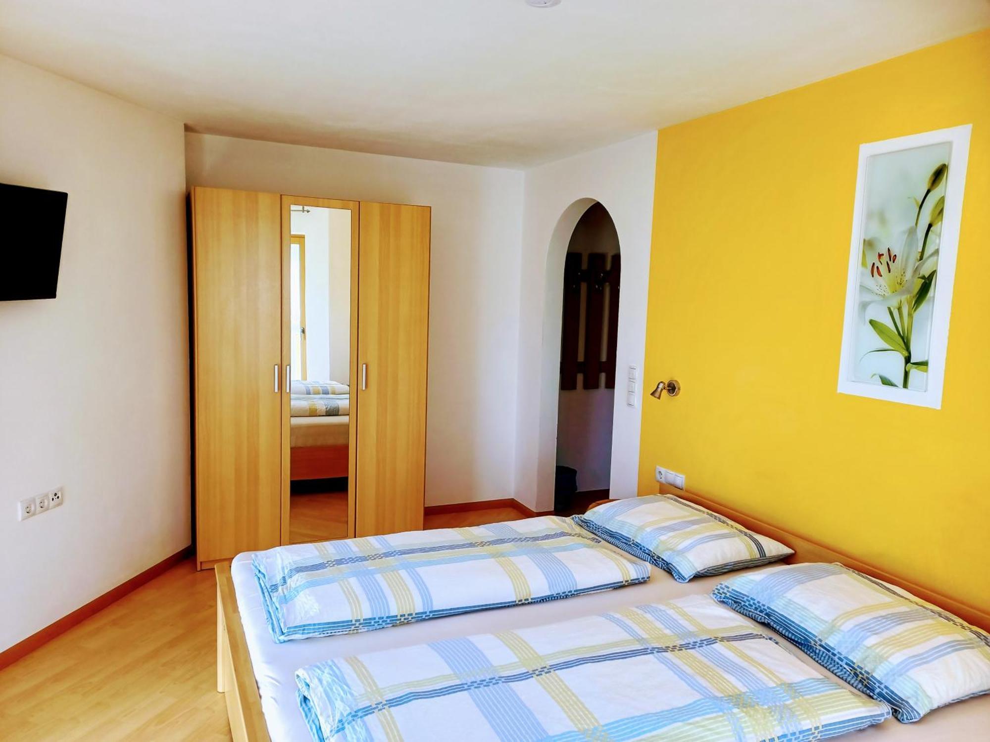 Agriturismo Ferienhof Gschloier Lajen Zimmer foto